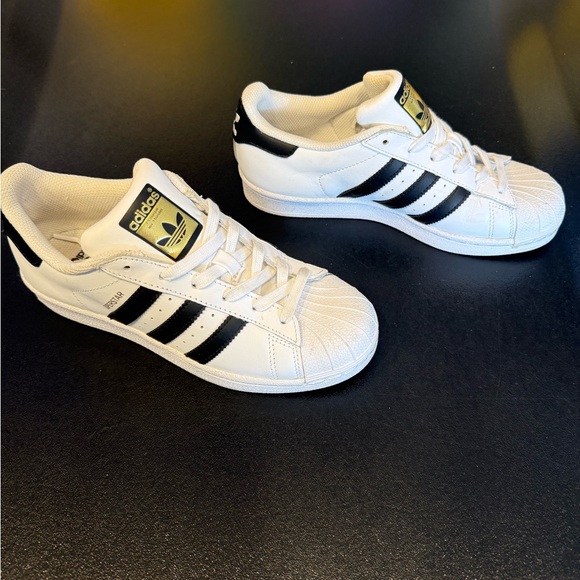 Adidas shell top sneakers - Picture 3 of 6